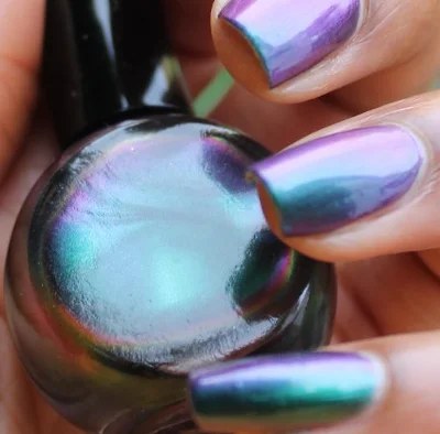 Purple Green Gold Chromatic pigment