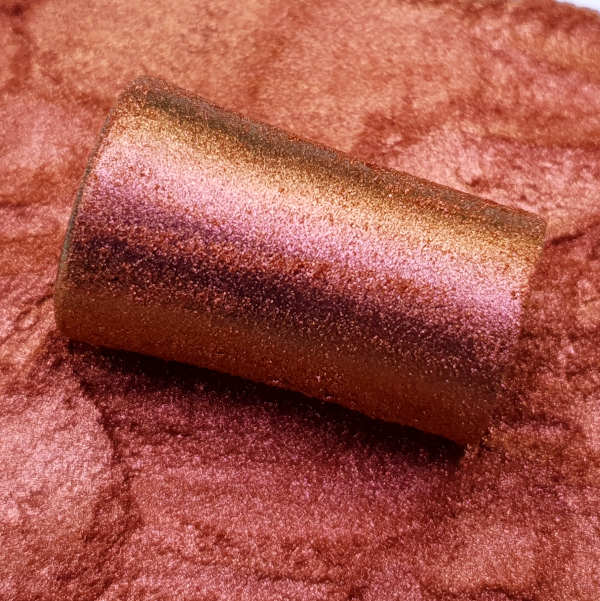 Fireburst Chrome color shift mica pigment