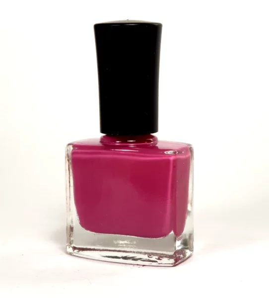 magenta nail polish recipe2 542x600 - How to Make Creme/Cream Nail Polishes at Home - DIY
