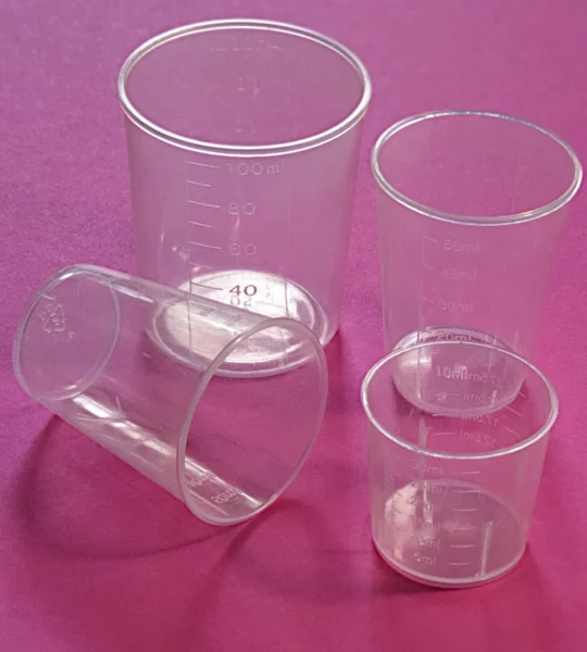 polypropylene mixing cups indie nail polish 540x600 - How to mix your indie nail polish - a guide to containers and mixing tools and their pros and cons