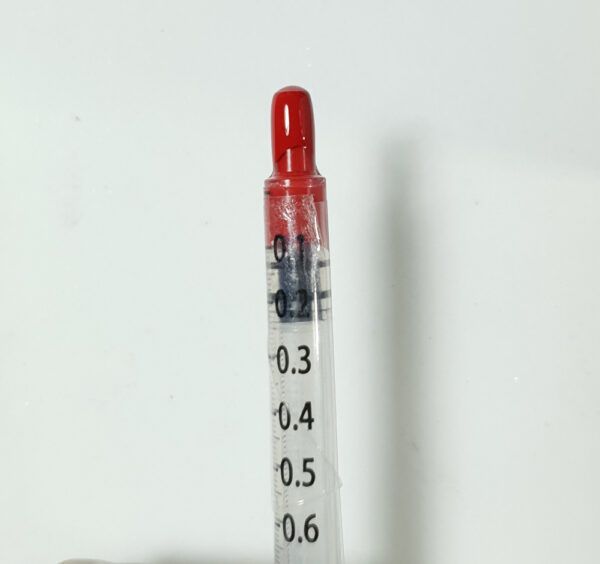 brilliant red nail polish liquid pigment